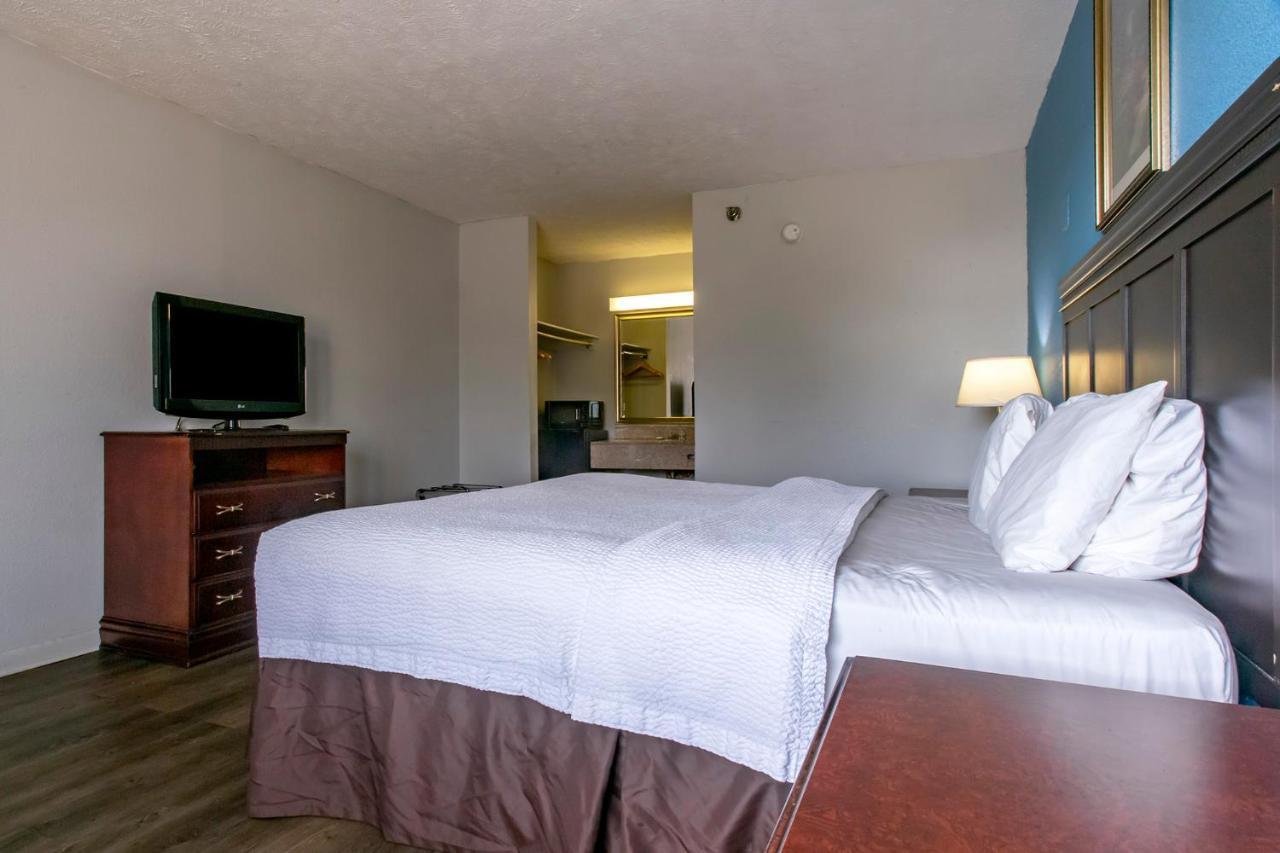 Oak Tree Inn Macon Ngoại thất bức ảnh